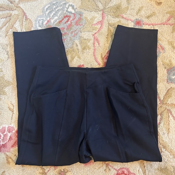 Old Navy Extra High-Waisted Stevie Straight Pants – Size Large – Black – EUC - Picture 6 of 10